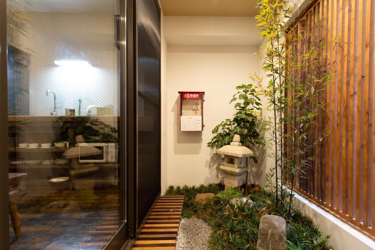 静響の宿 Silent Echo Inn Ōsaka Exterior foto
